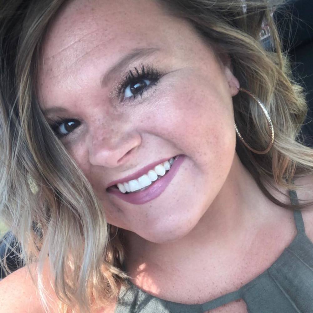 Meet your Posher, Lacey